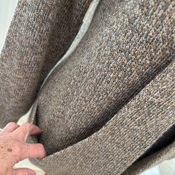Simply Natural Linda Abel Cape/Cardigan-Alpaca Melange Tan - Picture 4 of 11
